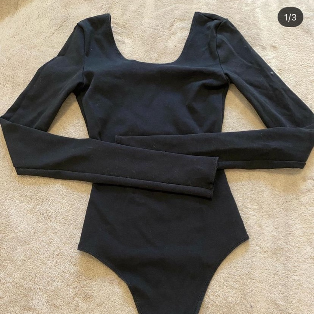 Aritzia Wilfred Free Bodysuit